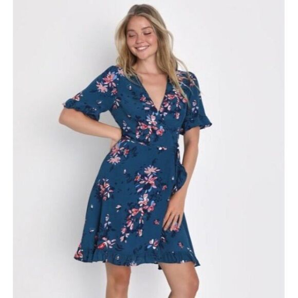 NWT Womens Lulus Dalton Teal Blue Floral Print Ruffled Wrap Dress Size M - Picture 1 of 12